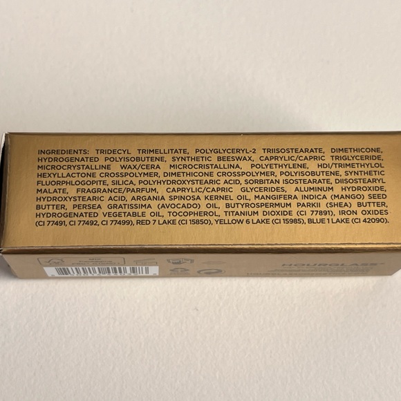 Hourglass UNLOCKED SATIN CRÈME LIPSTICK in Larch - Picture 8 of 12